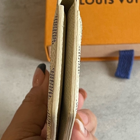 SOLD Authentic Louis Vuitton Card Holder - Picture 8 of 12